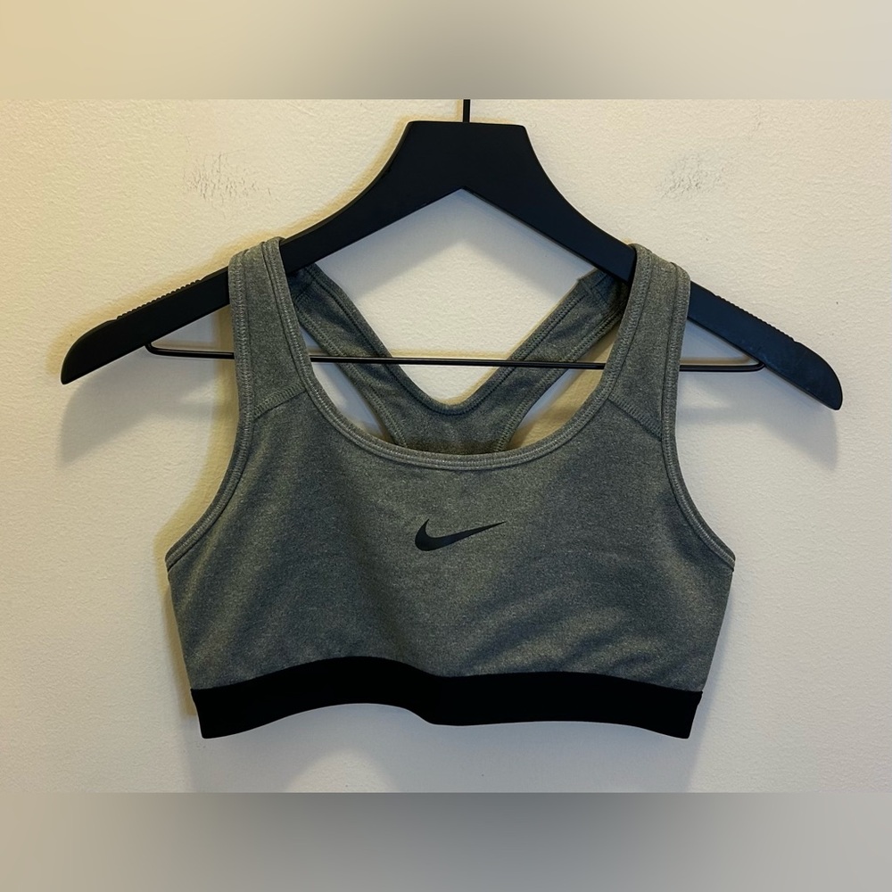 NWOT Nike Sports Bra